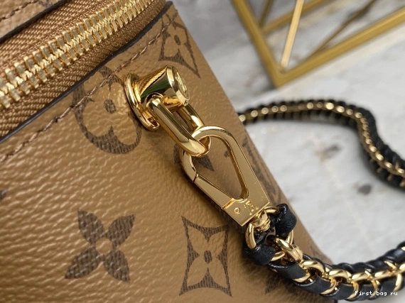First bag ru LOUIS VUITTON VANITY PM 0806